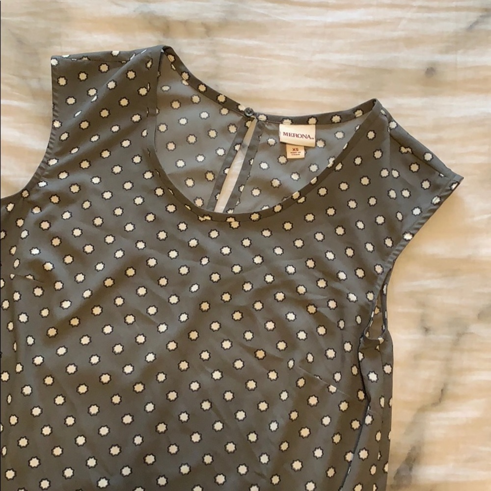 GRAY PATTERN TANK BLOUSE